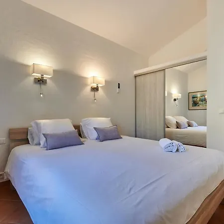 Belvedere De Palombaggia Aldeamento Turístico 4*