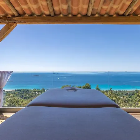 Prázdninový areál Belvedere De Palombaggia 4*
