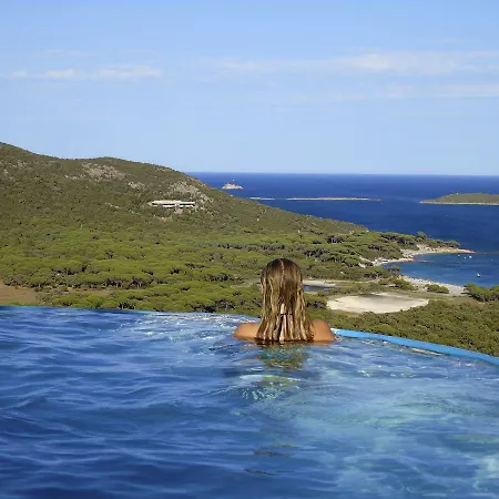 Holiday park Belvedere De Palombaggia 4*