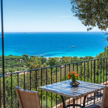 Aldeamento Turístico Belvedere De Palombaggia 4*