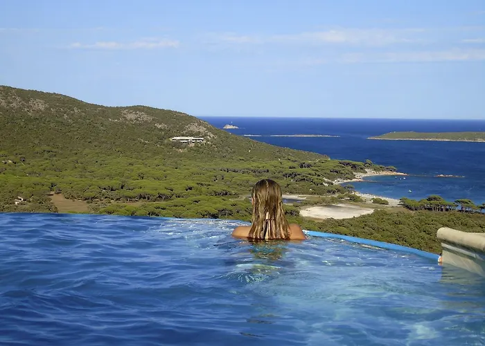 منتزه العطل Belvedere De Palombaggia 4*